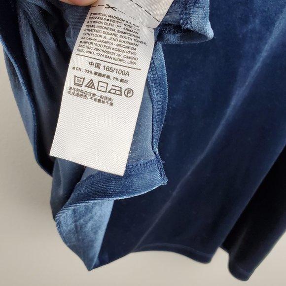 Old Navy Women's Blue Velour Top Short Sleeve Round Neck L Large Spring Basic - Picture 7 of 7